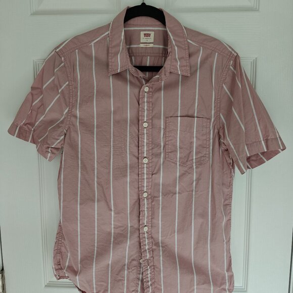 Levi's Other - Levi's Men's Small standard pink and white stripe short sleeve button down